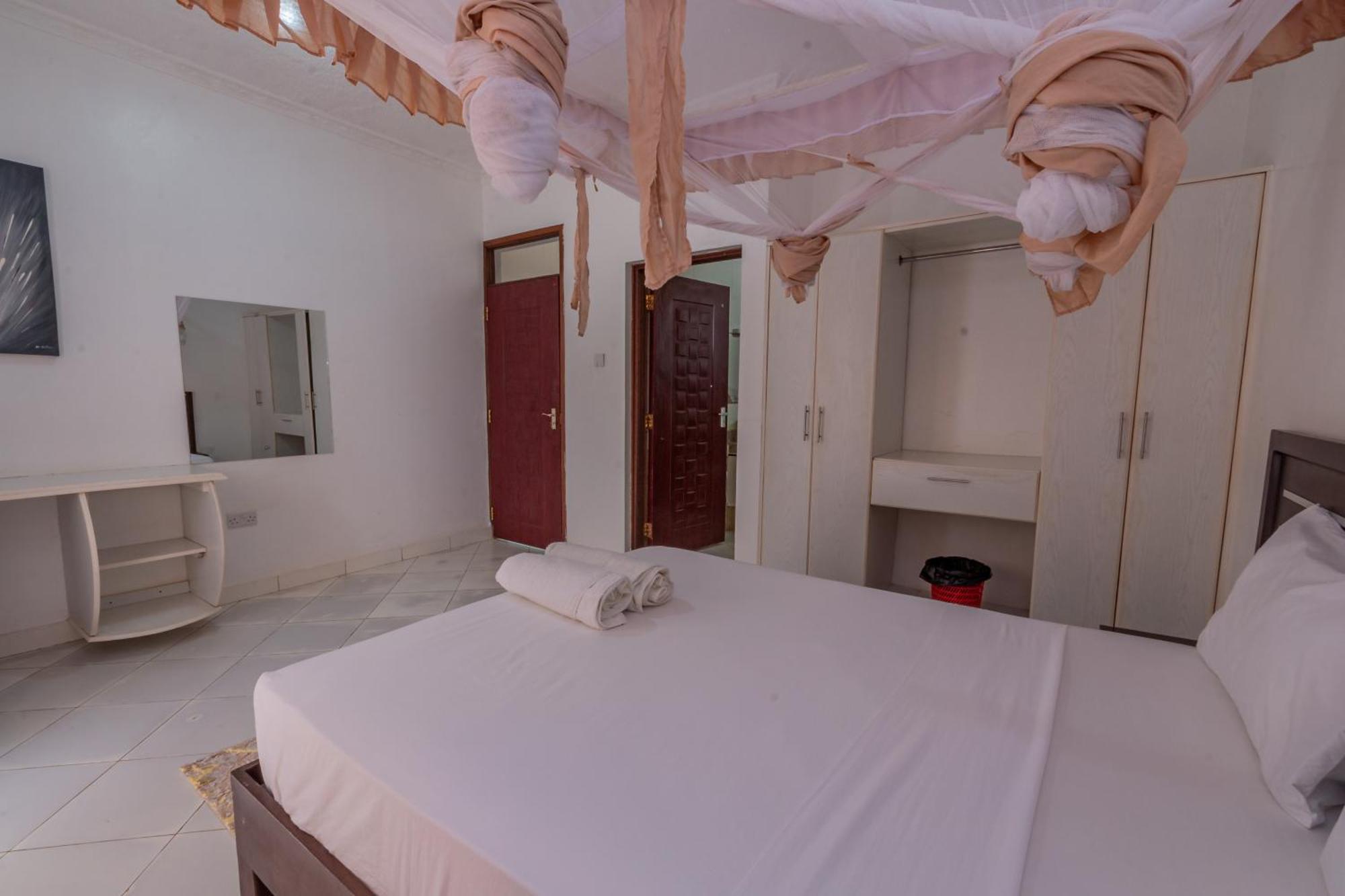 Leomilo Holidays Diani Beach Phòng bức ảnh