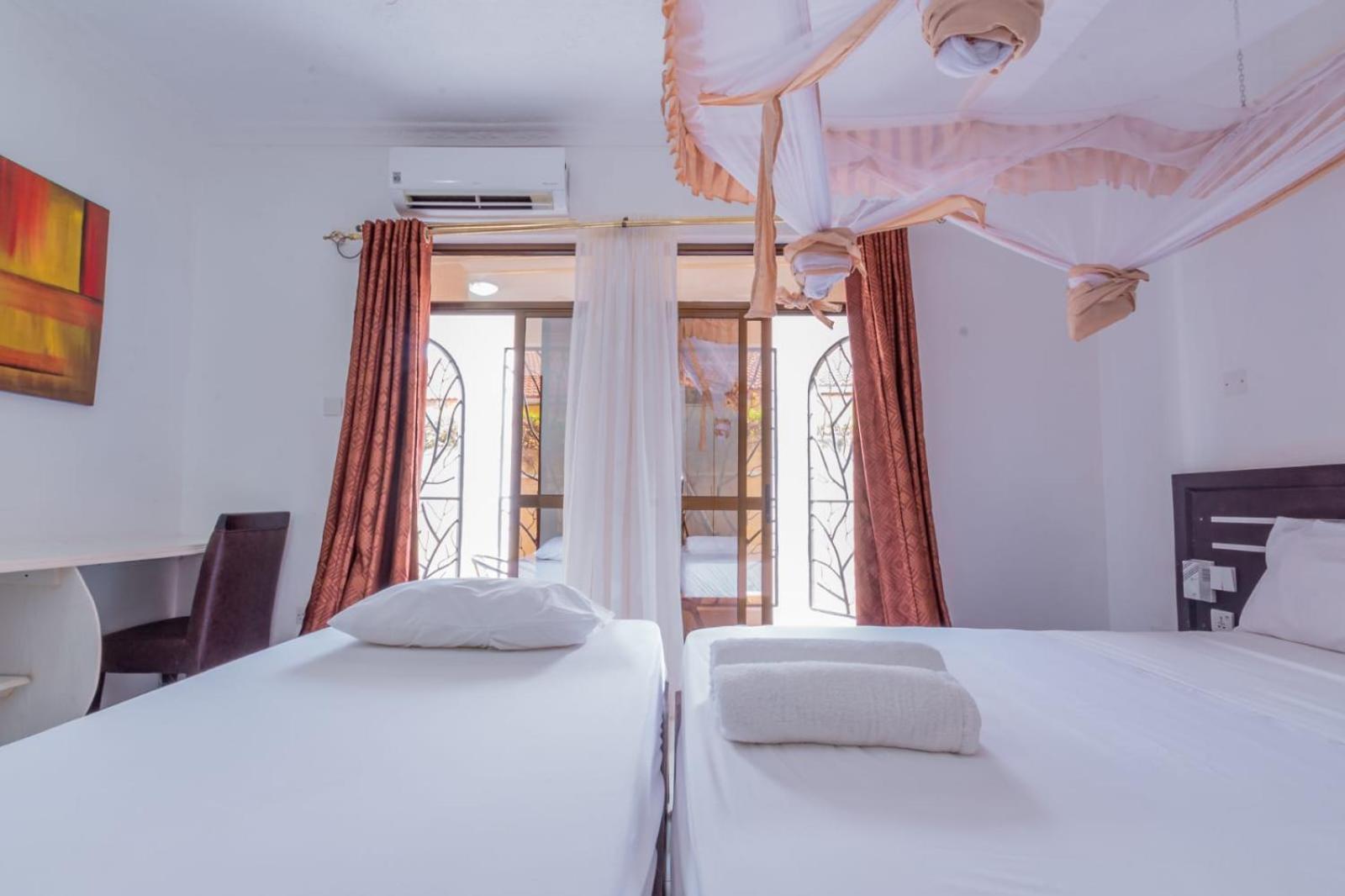 Leomilo Holidays Diani Beach Ngoại thất bức ảnh