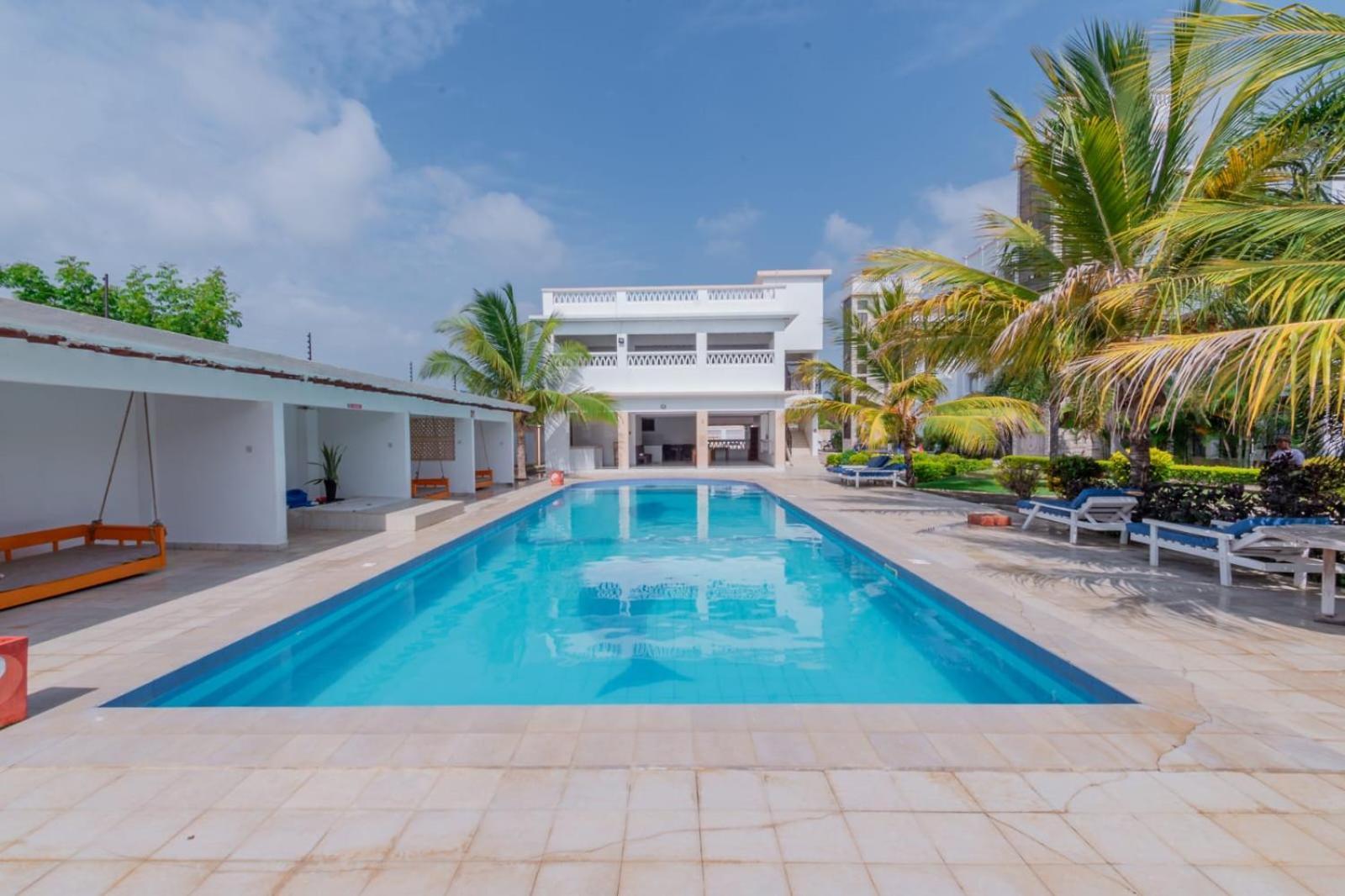 Leomilo Holidays Diani Beach Ngoại thất bức ảnh
